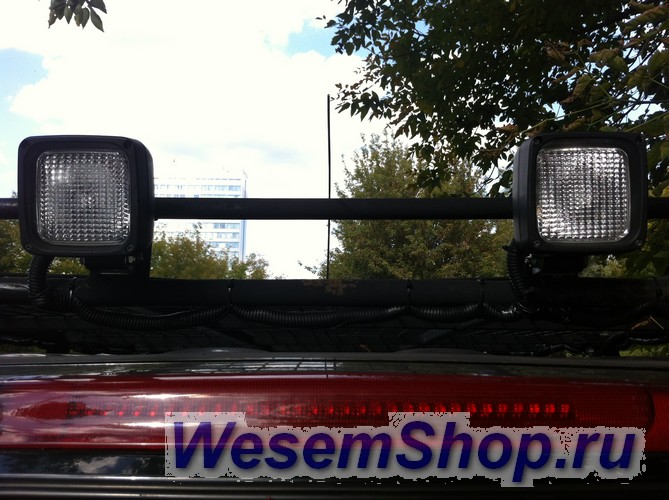 Фара рабочего света Wesem 5LKr 465.00 FF квадратная с прозрачным стеклом  www.WesemShop.ru